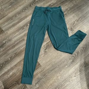 NWOT Balance Athletica/Vitality women’s jogger pants size L